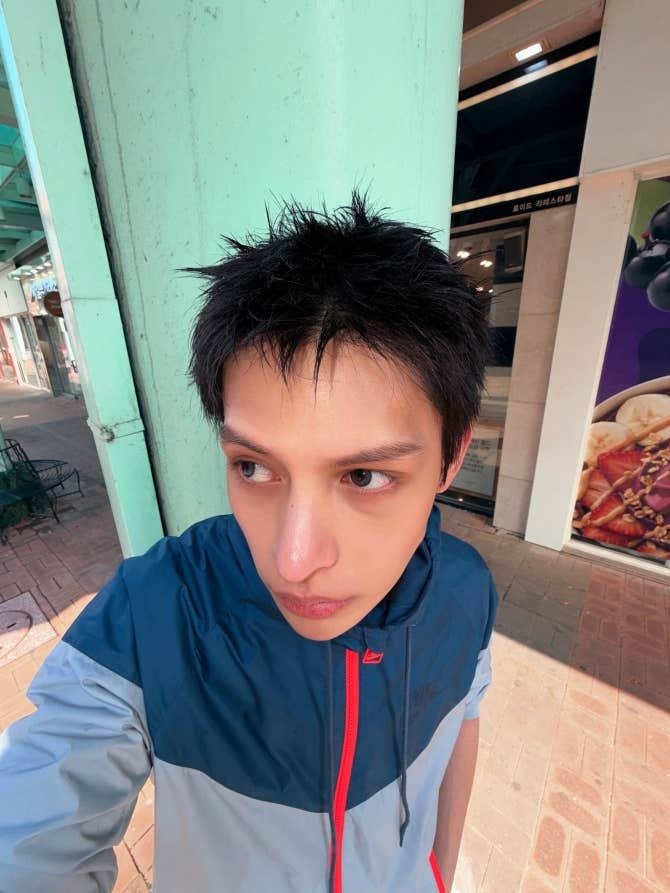 Effortlessly handsome fr